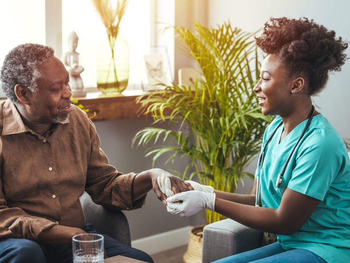 Pros-and-Cons-of-Home-Health-Nursing-1